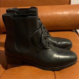Tory Burch Miller Chelsea booties black size 9